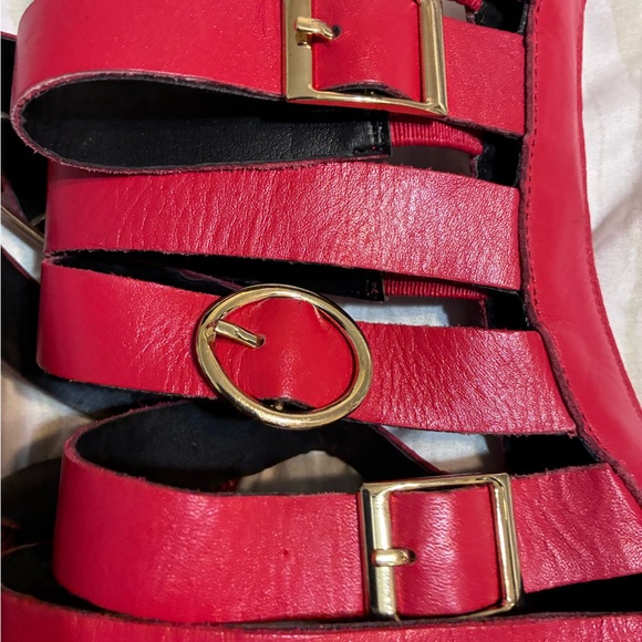 Steve Madden Red Leather Sandals with Gold Buckle - Picture 6 of 7